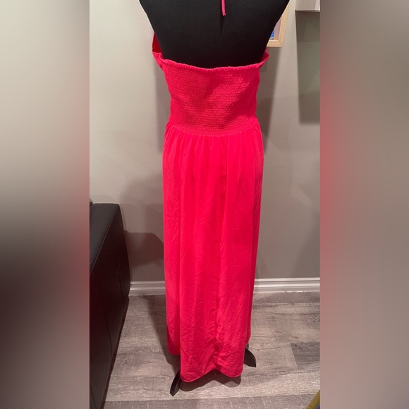 Decree‎ Hot Pink Halter Maxi - Picture 2 of 4